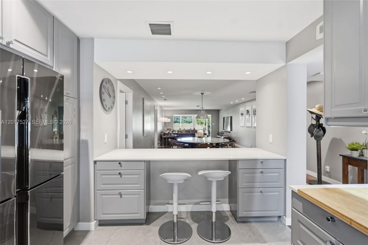 4002 S Cypress Ln, Unit P-17, Pompano Beach, FL 33069 Photo