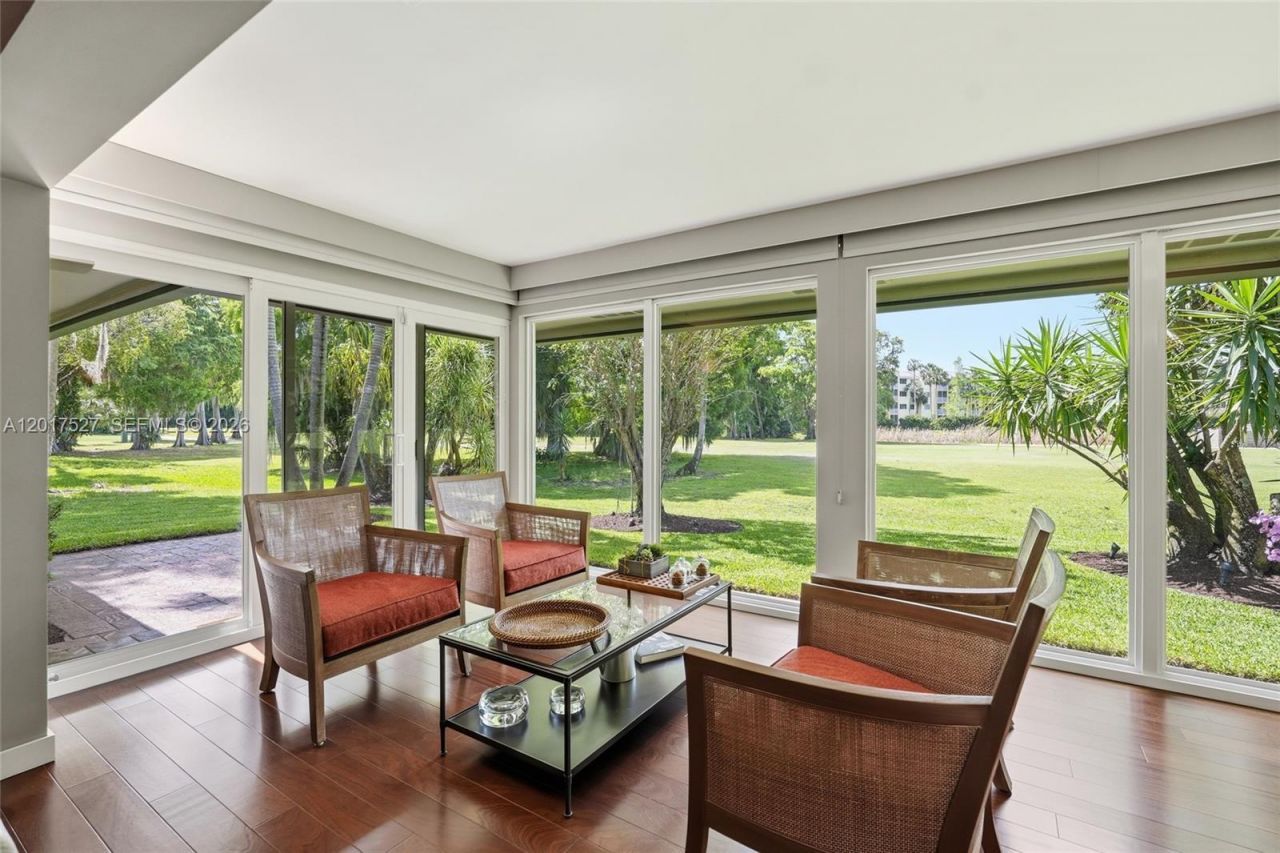 4002 S Cypress Ln, Unit P-17, Pompano Beach, FL 33069 Photo