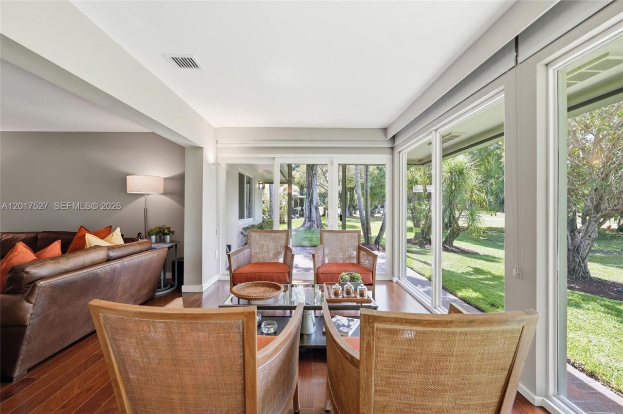 4002 S Cypress Ln, Unit P-17, Pompano Beach, FL 33069 Photo