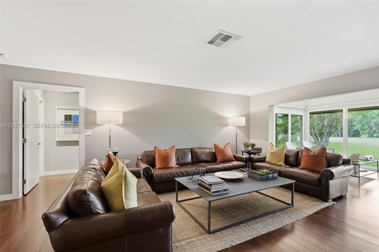 4002 S Cypress Ln, Unit P-17, Pompano Beach, FL 33069 Photo