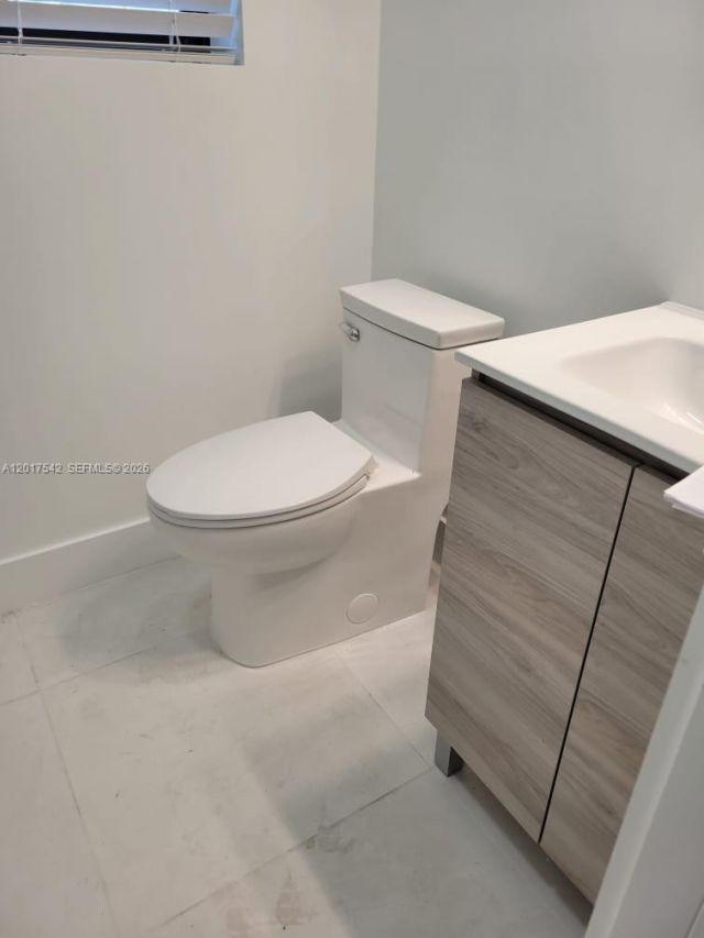 1725 Calais Dr , Unit 6, Miami Beach, FL 33141 Photo