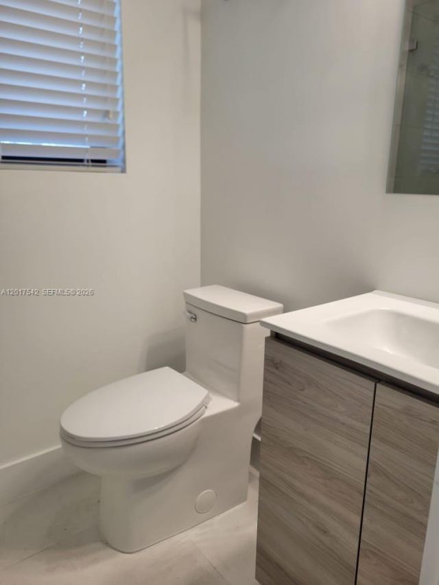 1725 Calais Dr , Unit 6, Miami Beach, FL 33141 Photo