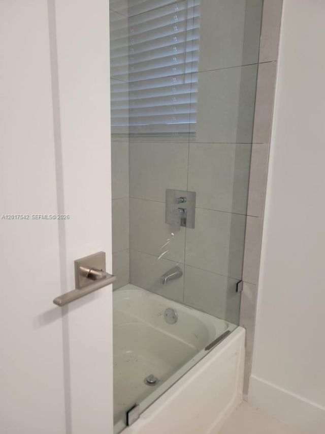 1725 Calais Dr , Unit 6, Miami Beach, FL 33141 Photo