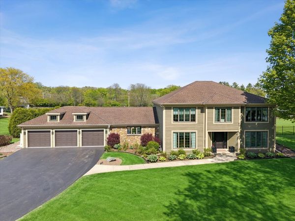 6731 Estate Lane , Long Grove, IL 60060