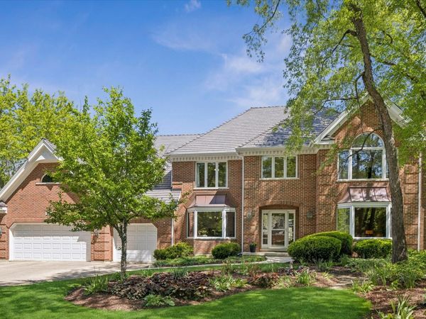 450 Stagecoach Run , Glen Ellyn, IL 60137