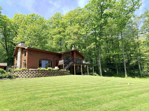7136 Somo Lane, Rhinelander, WI 54501
