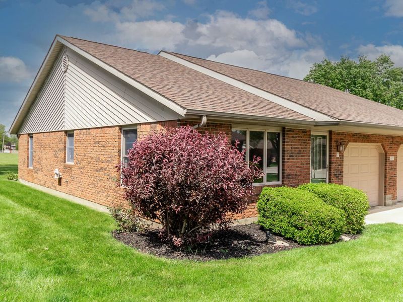 140 Dwyer Avenue, Unit D2, Greenville, OH 45331 Photo 4