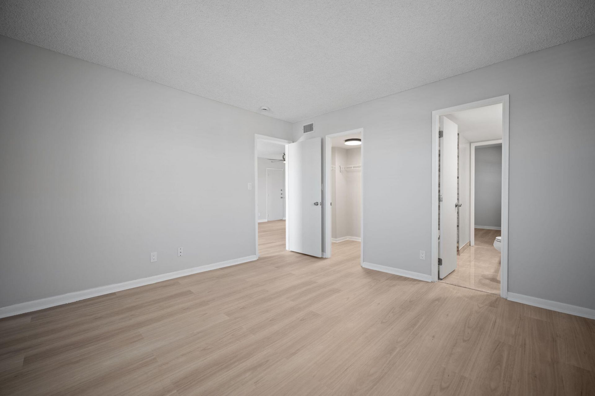 900 NE 18th Avenue, Unit 1406, Fort Lauderdale, FL 33304 Photo