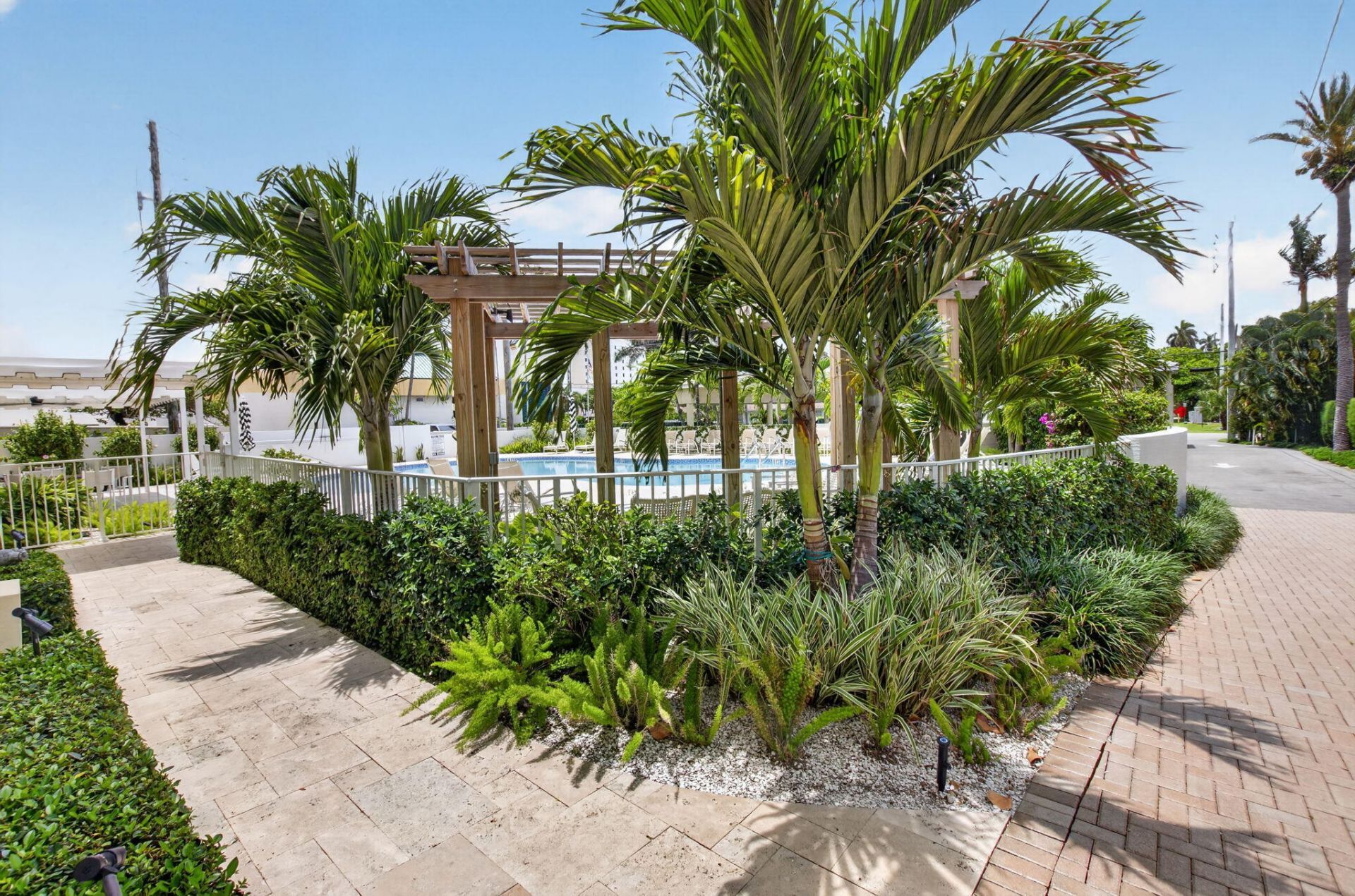 100 N Ocean Boulevard, Unit 105, Delray Beach, FL 33483 Photo
