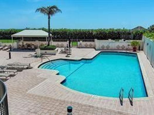 800 Ocean Drive, Unit 404, Juno Beach, FL 33408