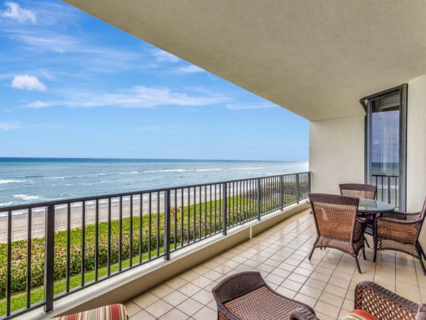 800 Ocean Drive, Unit 404, Juno Beach, FL 33408