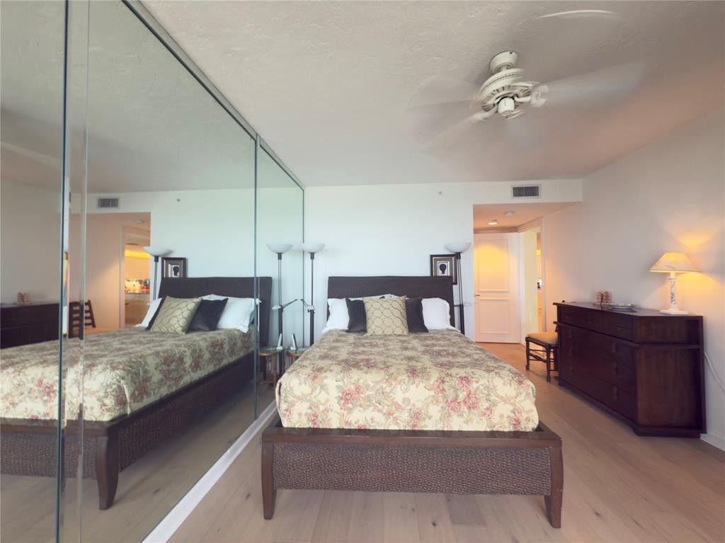 800 Ocean Drive, Unit 404, Juno Beach, FL 33408 Photo