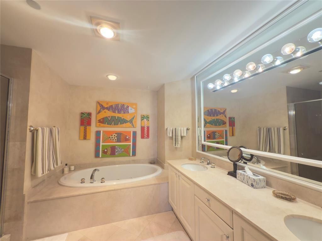 800 Ocean Drive, Unit 404, Juno Beach, FL 33408 Photo