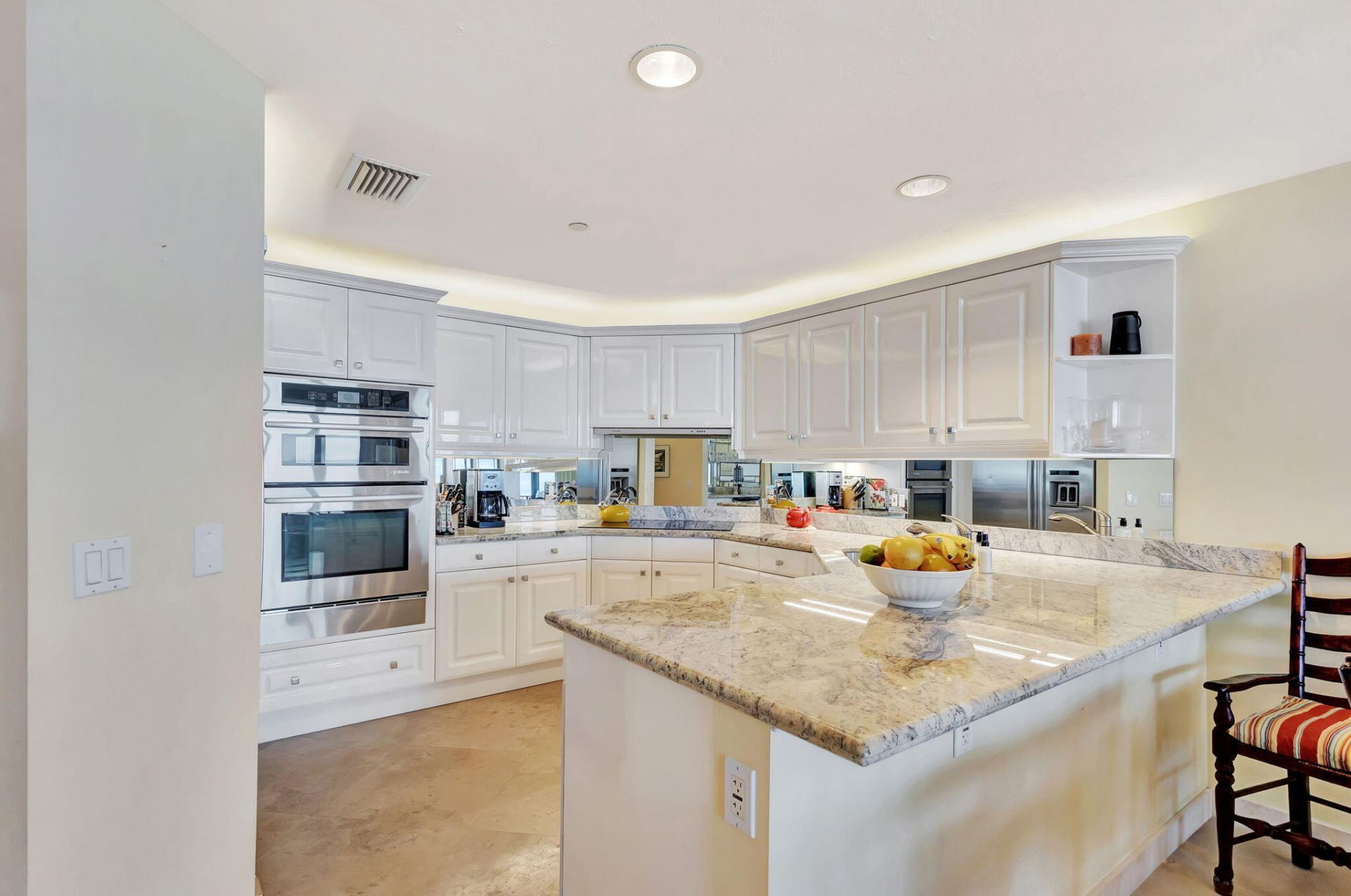 800 Ocean Drive, Unit 404, Juno Beach, FL 33408 Photo