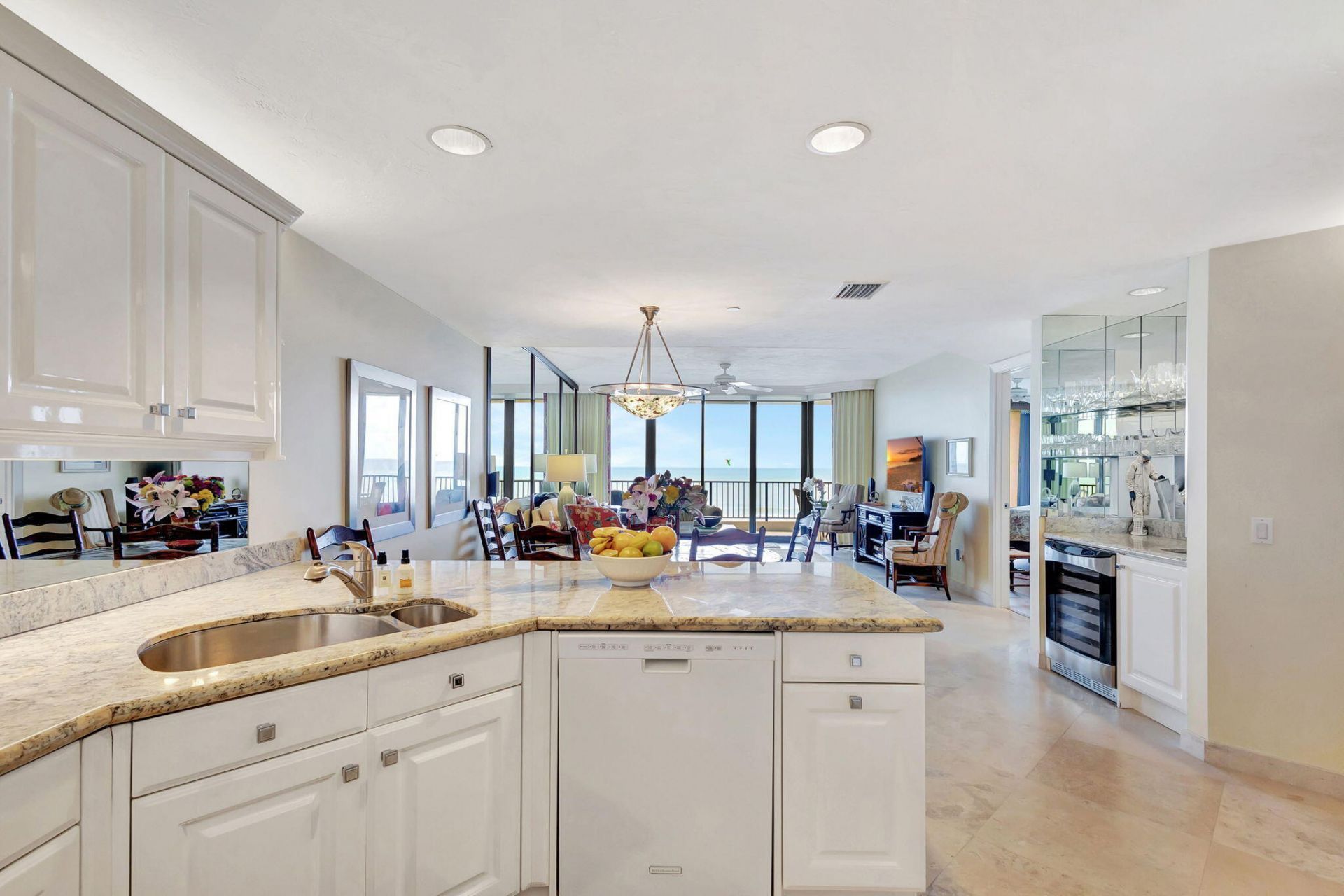 800 Ocean Drive, Unit 404, Juno Beach, FL 33408 Photo