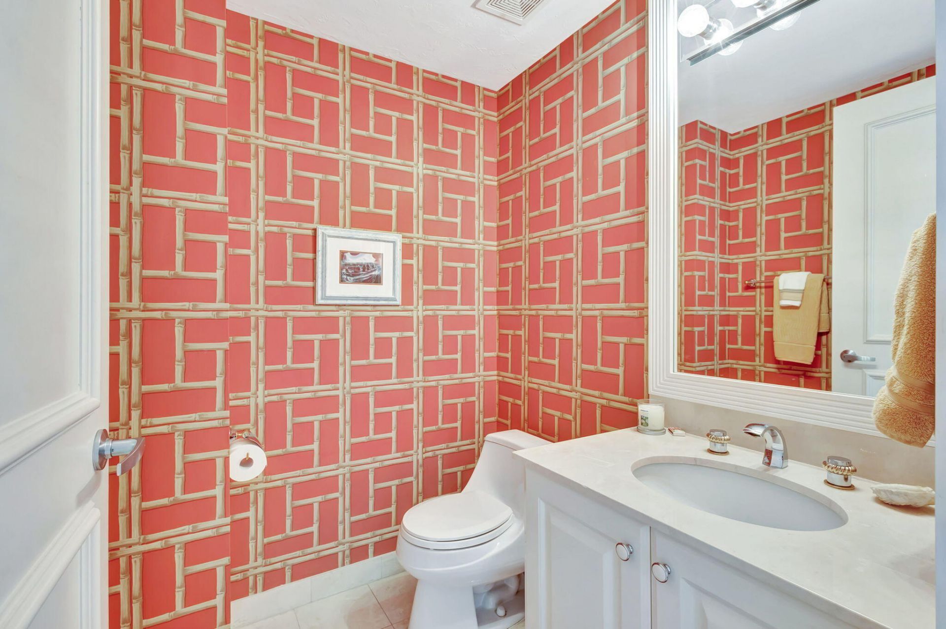 800 Ocean Drive, Unit 404, Juno Beach, FL 33408 Photo