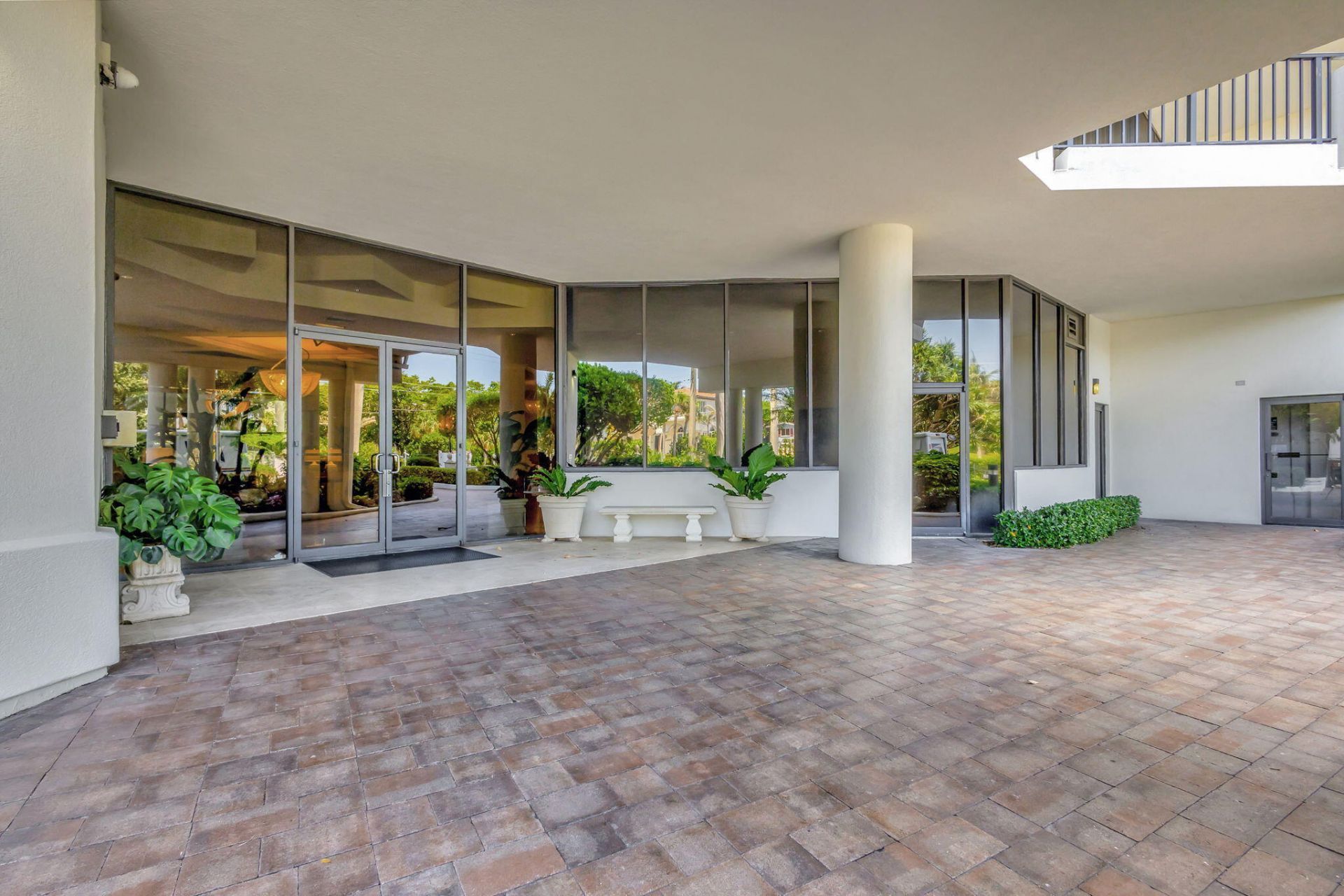 800 Ocean Drive, Unit 404, Juno Beach, FL 33408 Photo