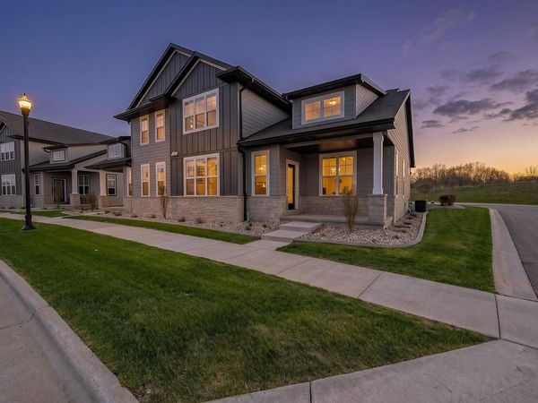 2812 ELM TREE, Howard, WI 54313