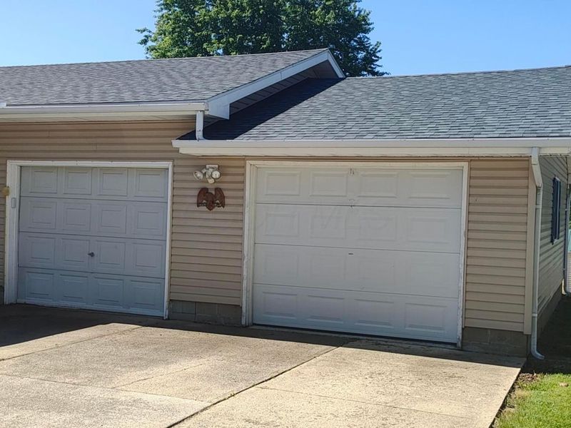 577 Leslie Trace NW, Washington Court House, OH 43160 Photo 2