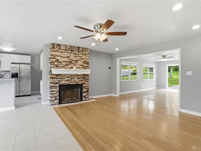 1966 Grange View Drive, Beavercreek, OH 45432 Photo 10