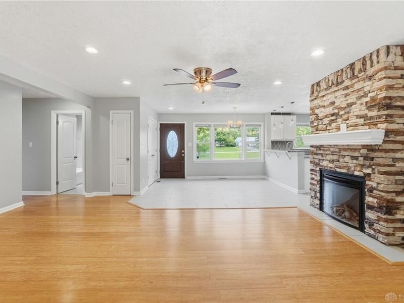 1966 Grange View Drive, Beavercreek, OH 45432 Photo 16