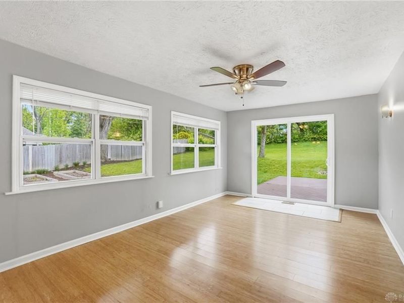 1966 Grange View Drive, Beavercreek, OH 45432 Photo 32