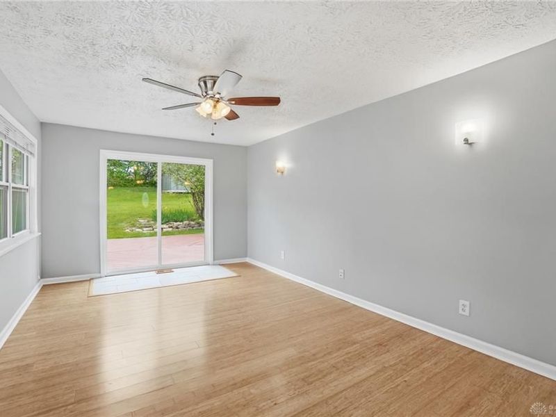 1966 Grange View Drive, Beavercreek, OH 45432 Photo 33