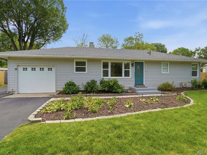 1966 Grange View Drive, Beavercreek, OH 45432 Photo 4
