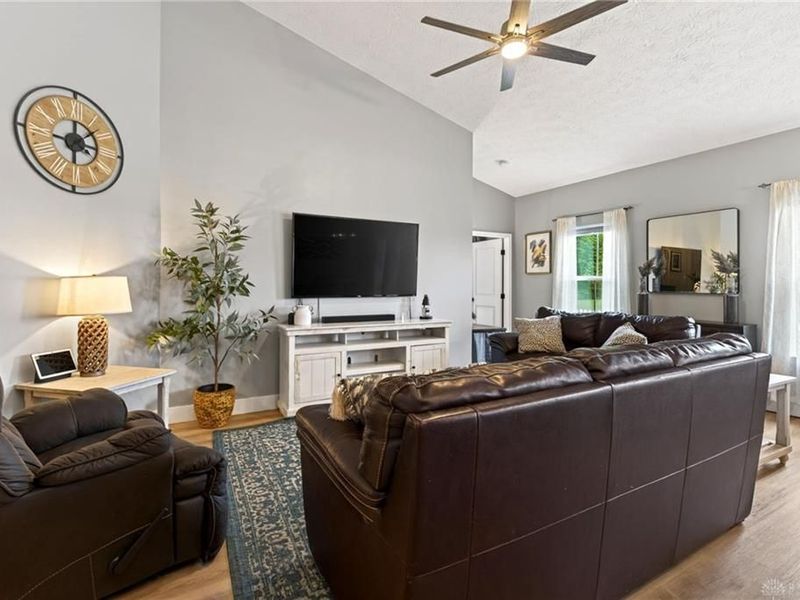 6588 Crabtree Lane, Huber Heights, OH 45424 Photo 14