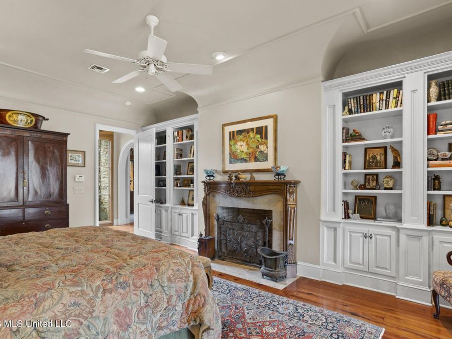 Property Image 37