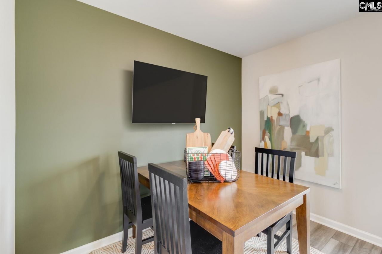 3057 Harborview Drive Photo 12