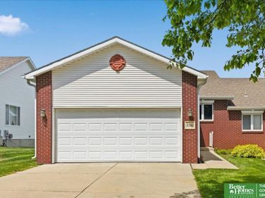 2320 Dodge Street, Lincoln, NE 68521