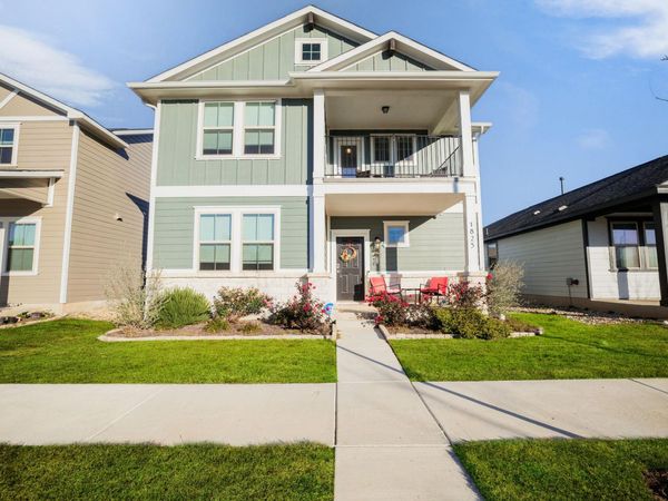 1825 Harvest Knoll LN, Leander, TX 78641