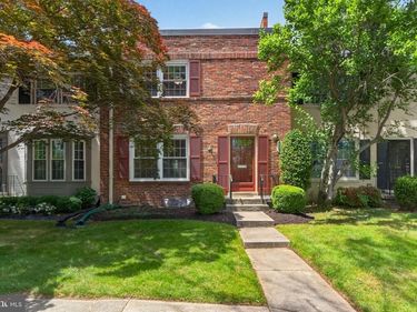 8426 GRENOBLE COURT, SPRINGFIELD, VA 22152