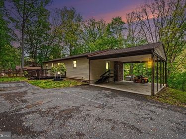 2656 ELLENDALE ROAD, DAUPHIN, PA 17018