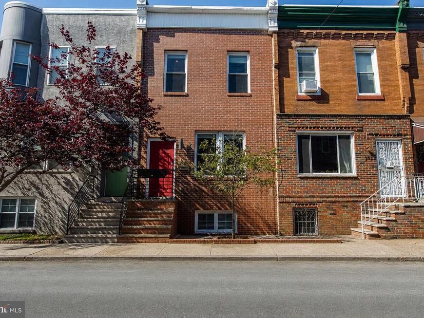 2425 Wharton Street, Philadelphia, PA 19146 Main Photo