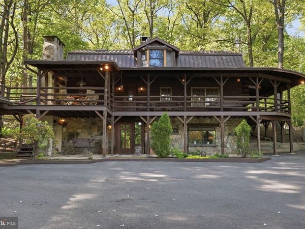 2244 SPRINGTOWN HILL ROAD , HELLERTOWN, PA 18055