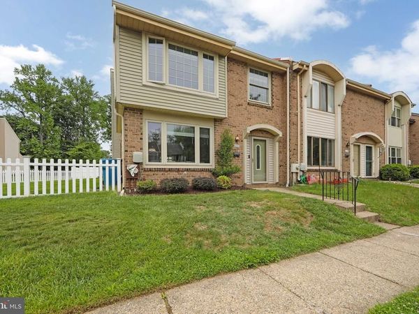 1109 SHEFFIELD COURT , BENSALEM, PA 19020