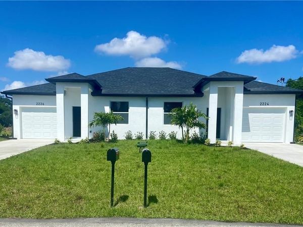 2224-2226 Kenneth AVE S, LEHIGH ACRES, FL 33973