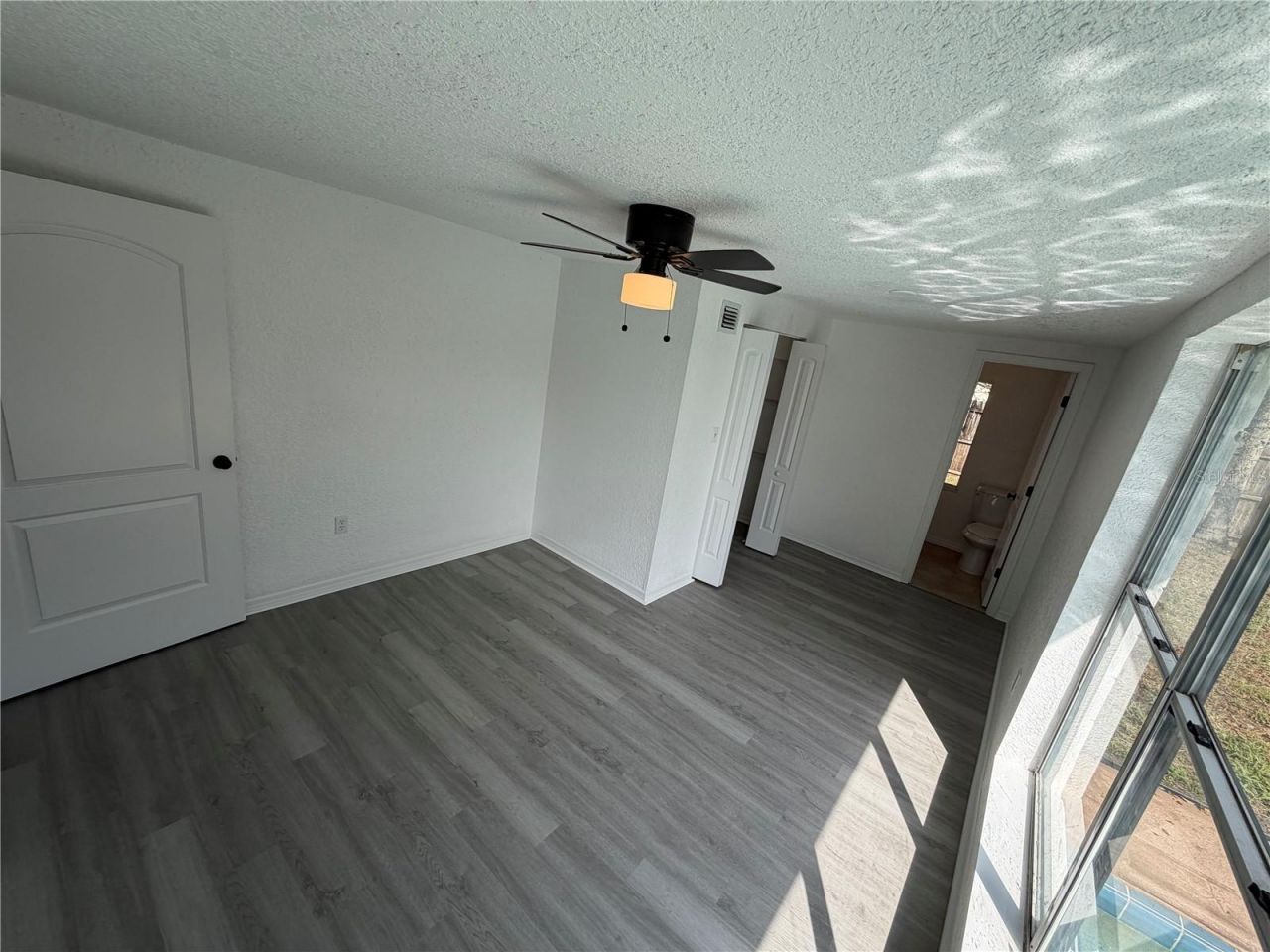 4235 Edgewater Drive , Orlando, FL 32804 Photo