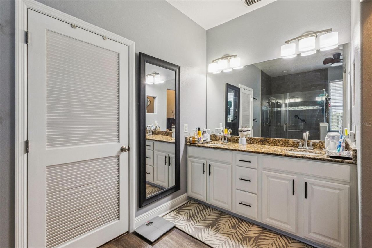 4802 Royce Drive , Mount Dora, FL 32757 Photo