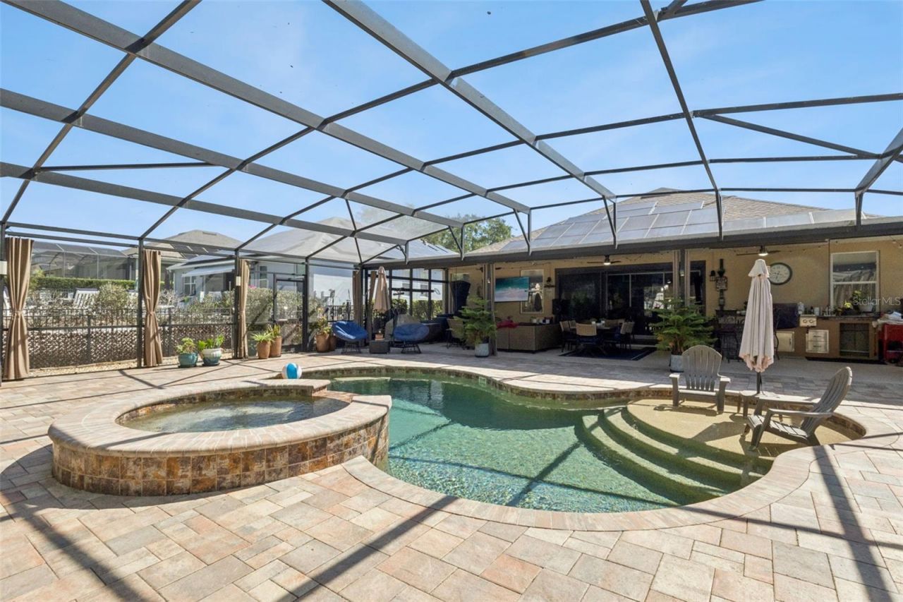 4802 Royce Drive , Mount Dora, FL 32757 Photo