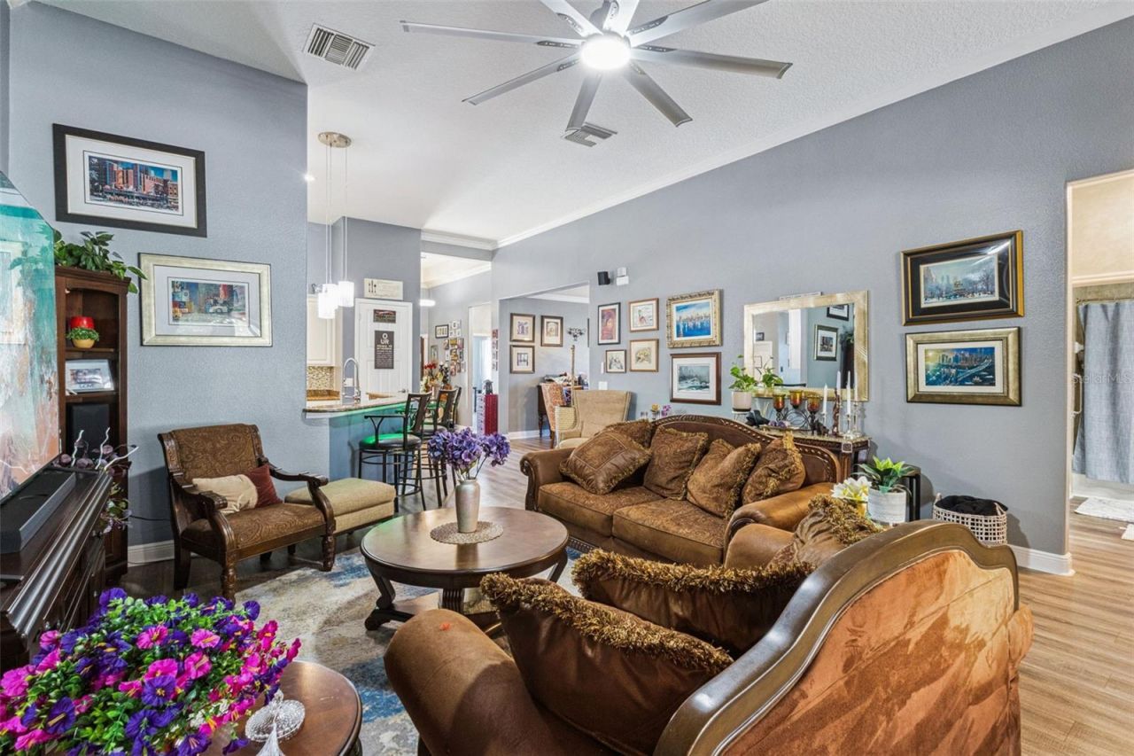 4802 Royce Drive , Mount Dora, FL 32757 Photo