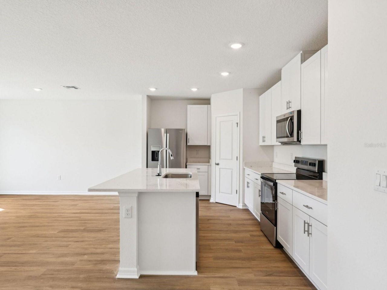 7717 Satterfield Terrace , Parrish, FL 34219 Photo