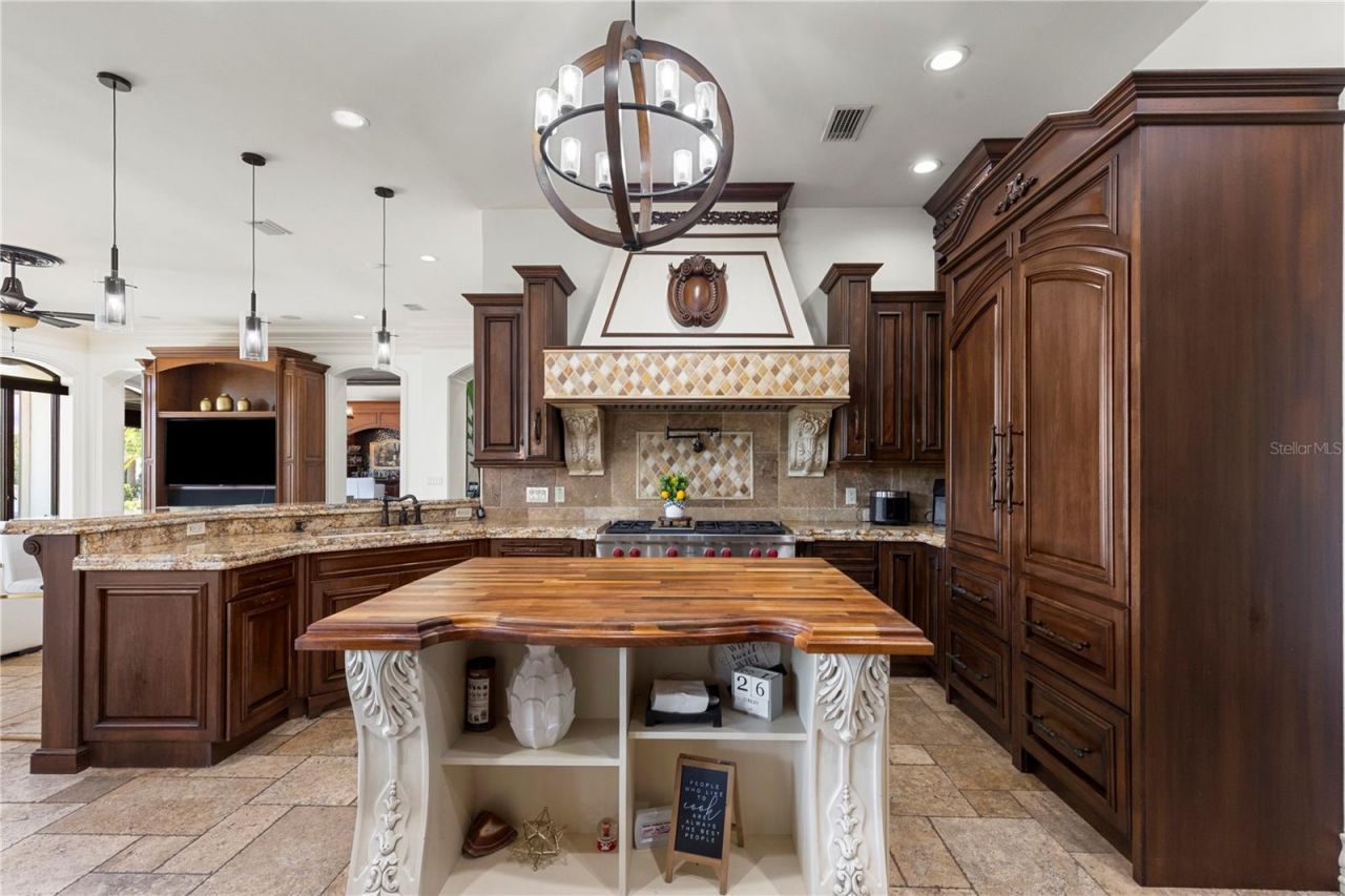 216 Lake Brant Drive, Lutz, FL 33548 Photo