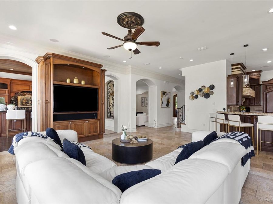 Property Image 61