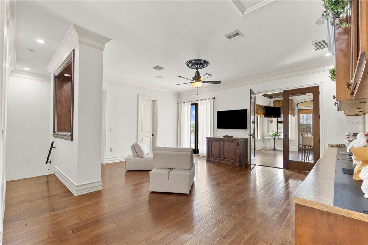 216 Lake Brant Drive, Lutz, FL 33548 Photo
