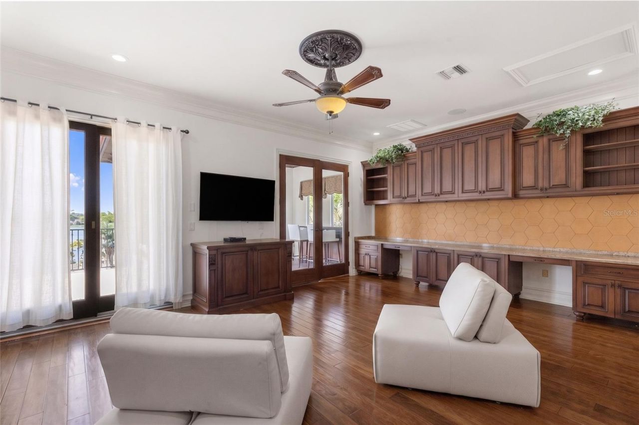 216 Lake Brant Drive, Lutz, FL 33548 Photo