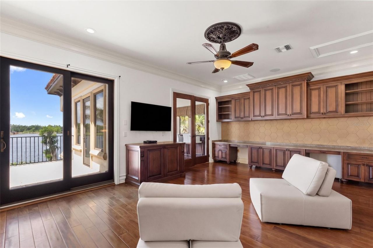 216 Lake Brant Drive, Lutz, FL 33548 Photo