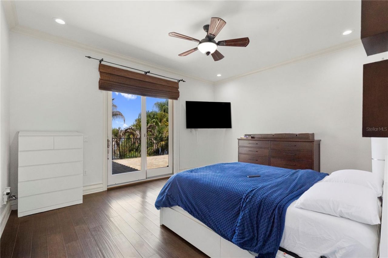 216 Lake Brant Drive, Lutz, FL 33548 Photo